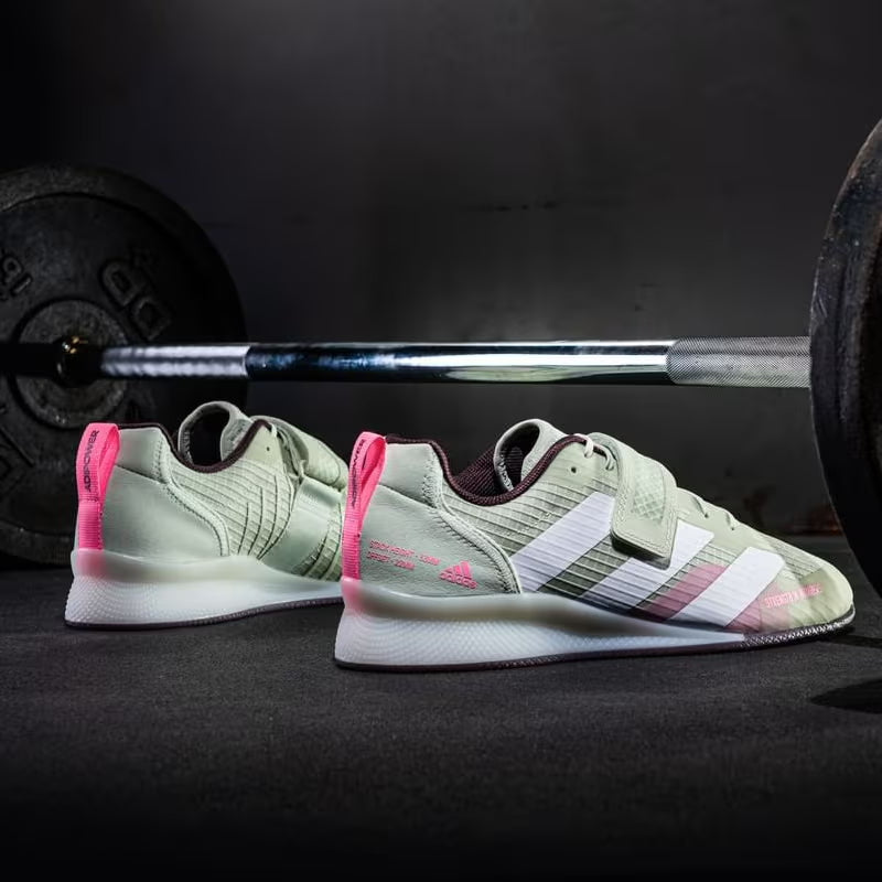 Adidas Adipower III in use