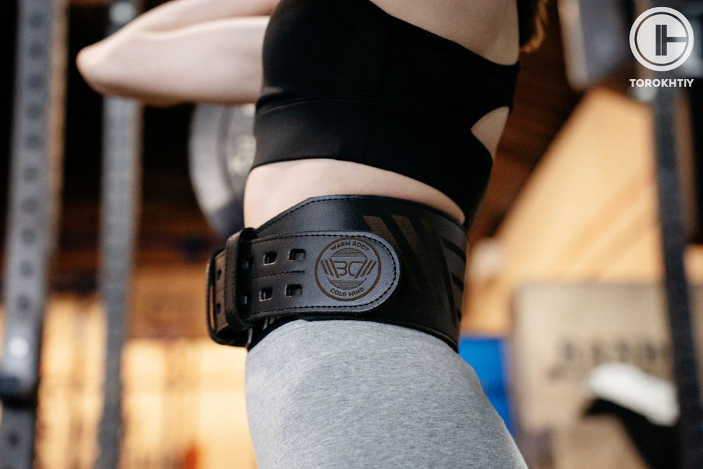 Ceinture de musculation en cuir WBCM in use
